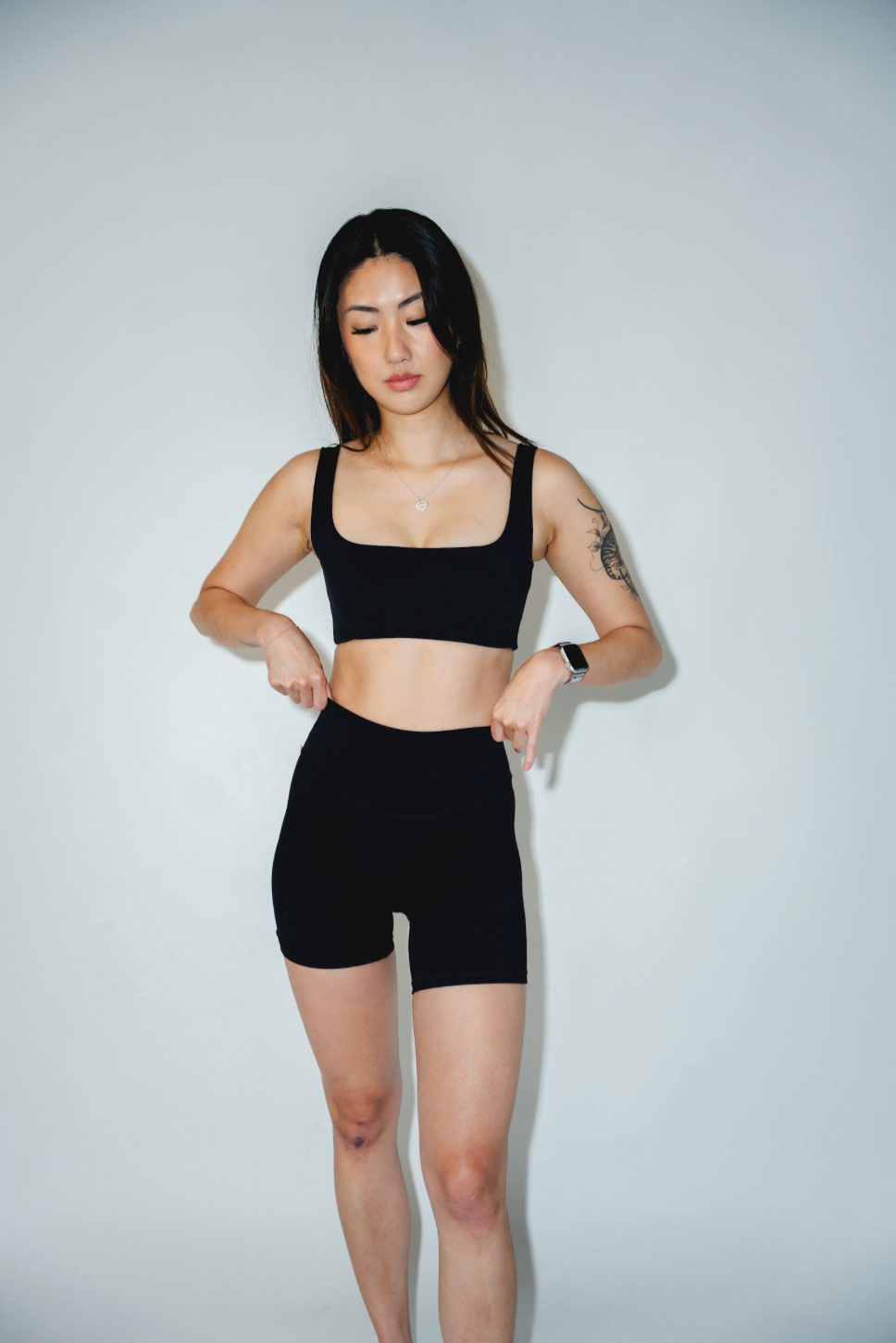 6" Invisible Scrunch Shorts AeraForm™